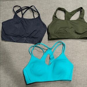 3 sports bras size XS